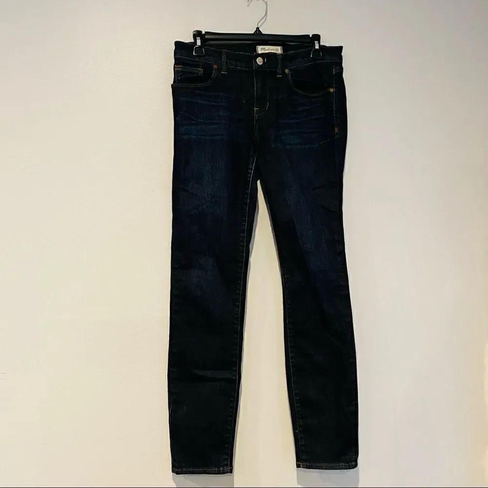 Madewell Skinny Jeans Mid Rise Dark Wash PO#4036822 Size 28